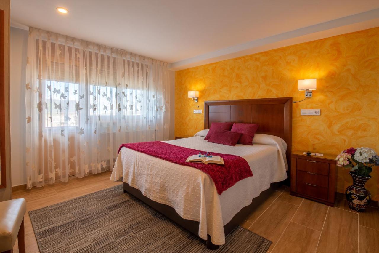 Hotel El Pinar Villapedre 외부 사진