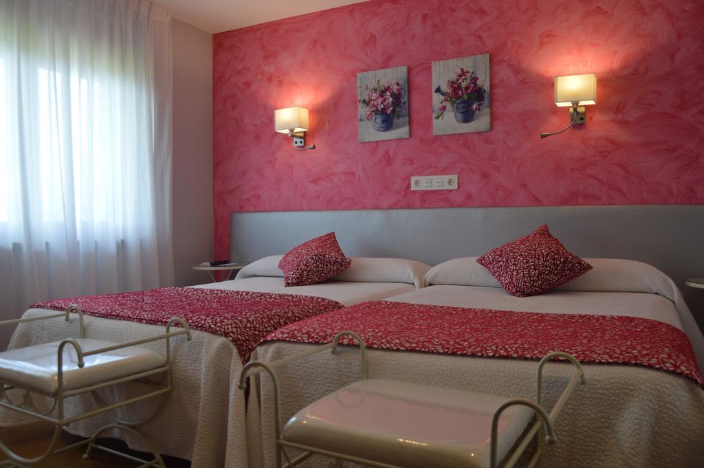 Hotel El Pinar Villapedre 외부 사진