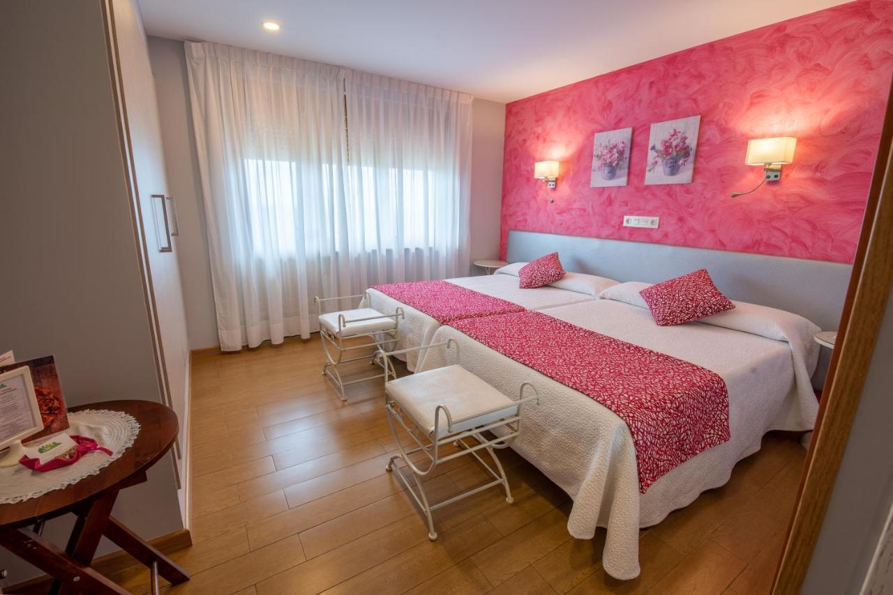 Hotel El Pinar Villapedre 외부 사진